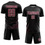 Geometrische benutzerdefinierte schwarze Sublimation Fußball Linien Uniform Jersey Crimson-Weiß